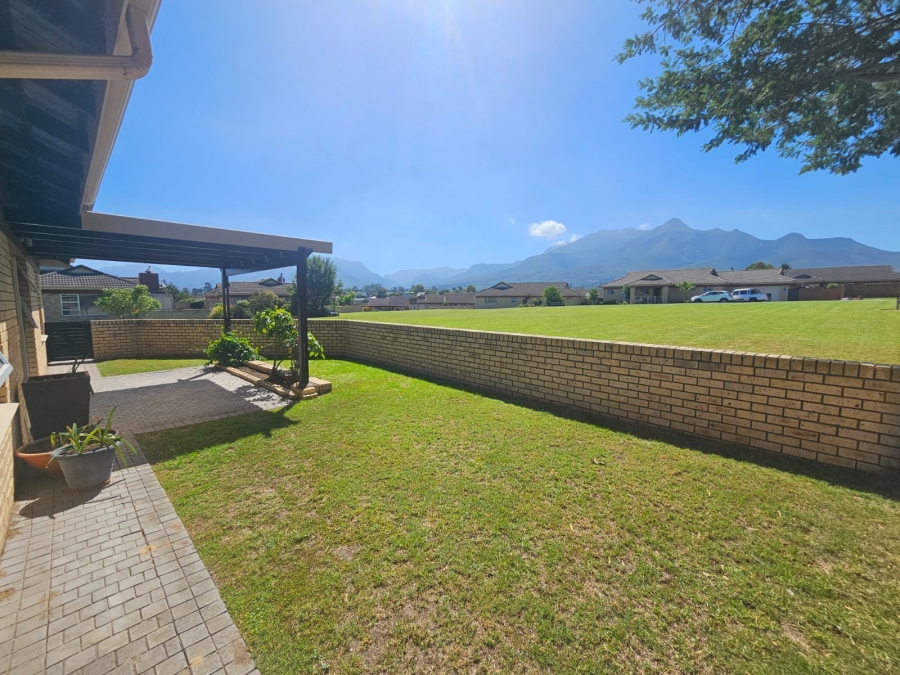 3 Bedroom Property for Sale in Dormehls Drift Western Cape